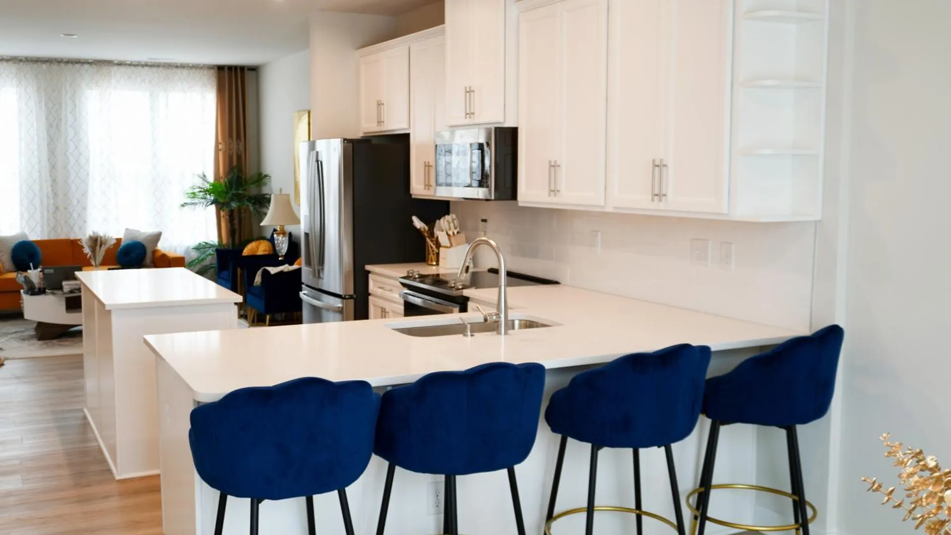 Go Luxury Apartment Charlotte